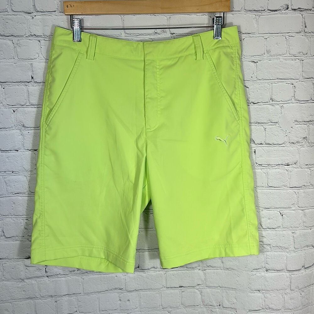Puma Mens Neon Green Golf Sport Lifestyle Shorts size 32 Sporty‎ Athleisure